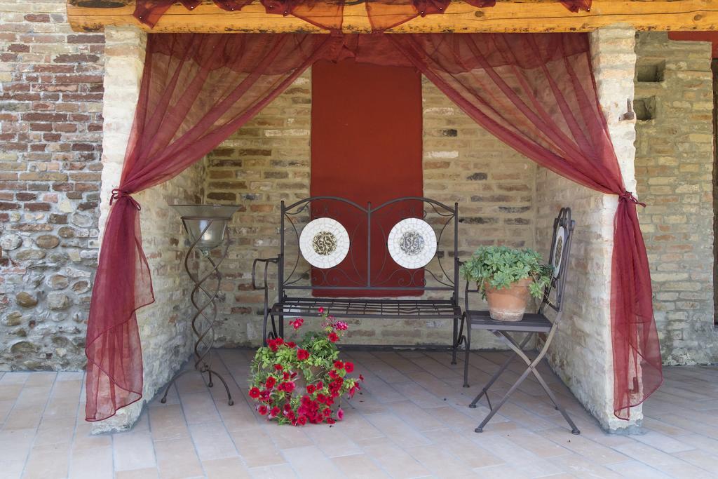 Agriturismo Corte Decia Saludecio Екстериор снимка